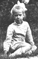 10.06 Oksana's childhood photos and photos from early performances.