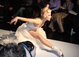 2.12.08 Oksana performs on the runway of Levi Okunov 2008 at the Jewish Museum.